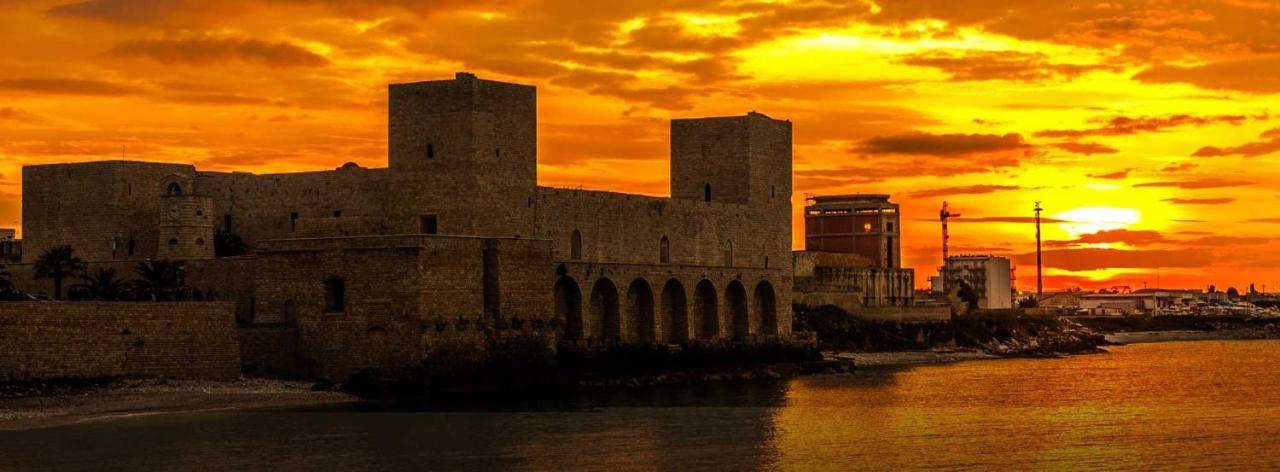 Insula Maris Villa Trani Bagian luar foto