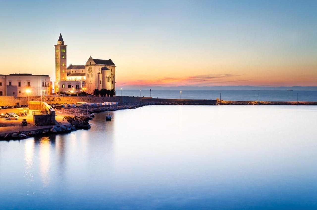 Insula Maris Villa Trani Bagian luar foto