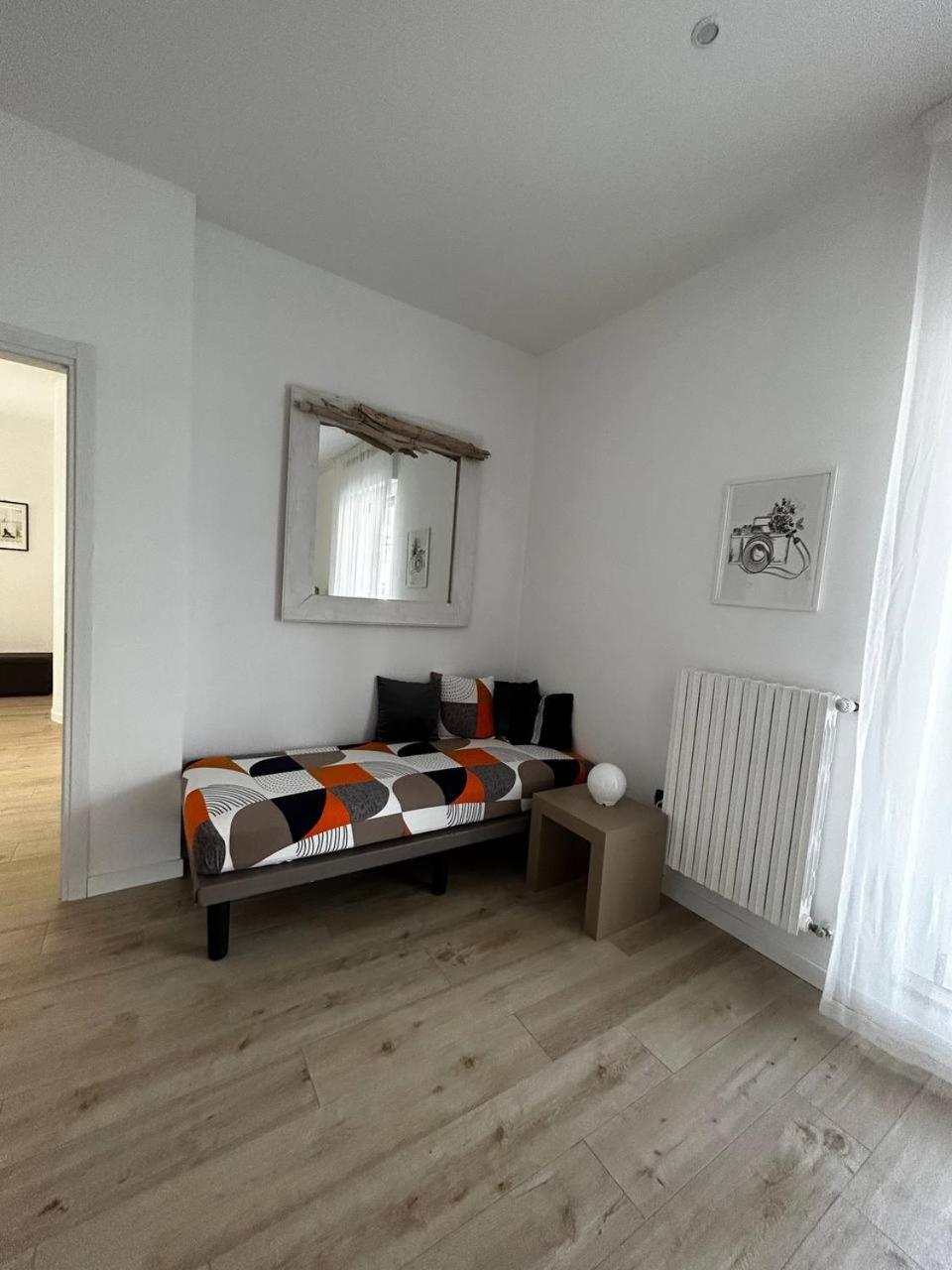 Insula Maris Villa Trani Bagian luar foto